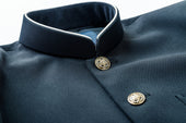 おうちでの制服の洗い方を徹底解説!ブレザー・ズボン・スカートもおうちクリーニング