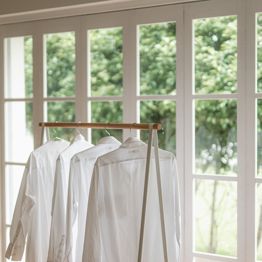 衣替え前に要チェック!洗濯をして黄ばみや虫食いを予防しよう