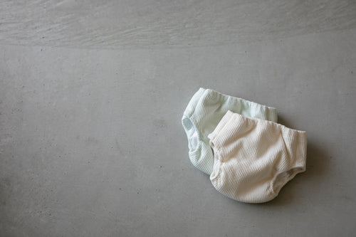 布おむつ育児を始めたいのですが、どのくらい枚数が必要ですか？